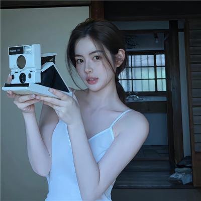 四季之春 封面